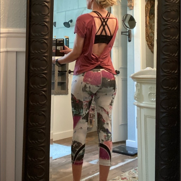 2-piece lululemon outfit - Picture 2 of 9